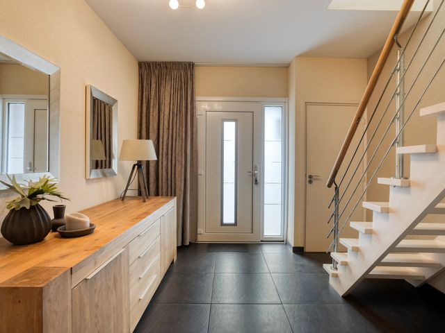 Burgemeester Geradtsstraat 8, Posterholt
