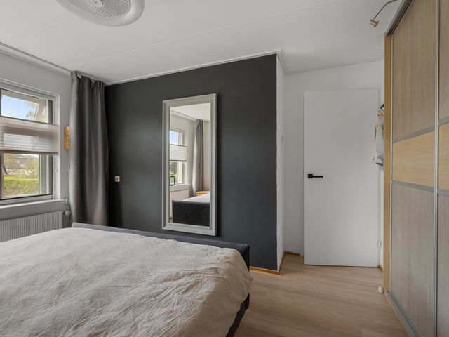 Assumburgstraat 12, Assendelft