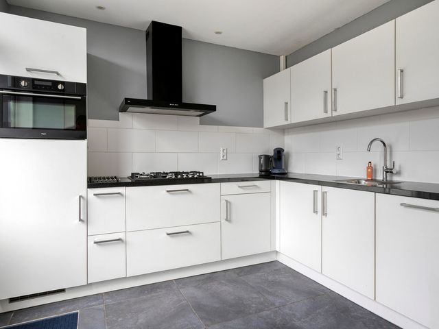 Jonker Aartendam 9, Brakel