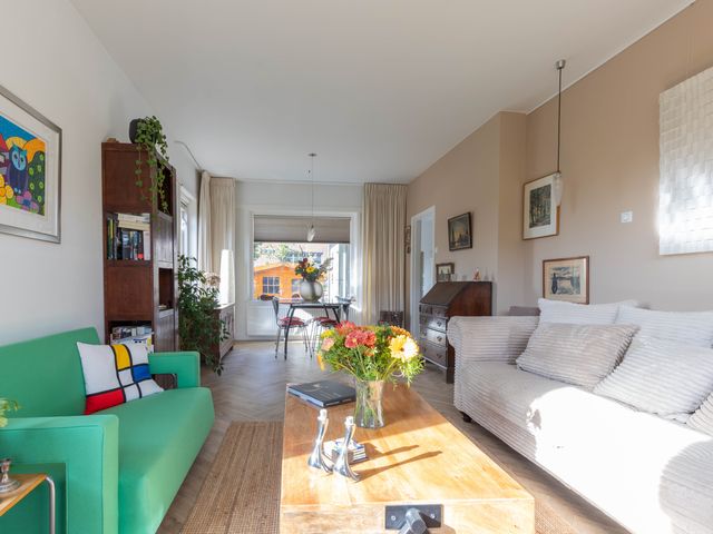 Noordeinde 64, Leimuiden