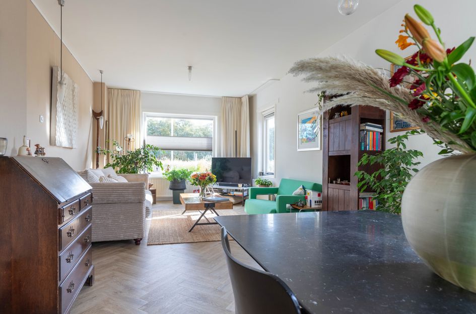 Noordeinde 64
