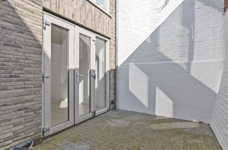 de Ruyterstraat 8A