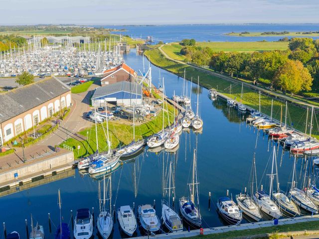 Haven Zuidzijde 33, Brouwershaven