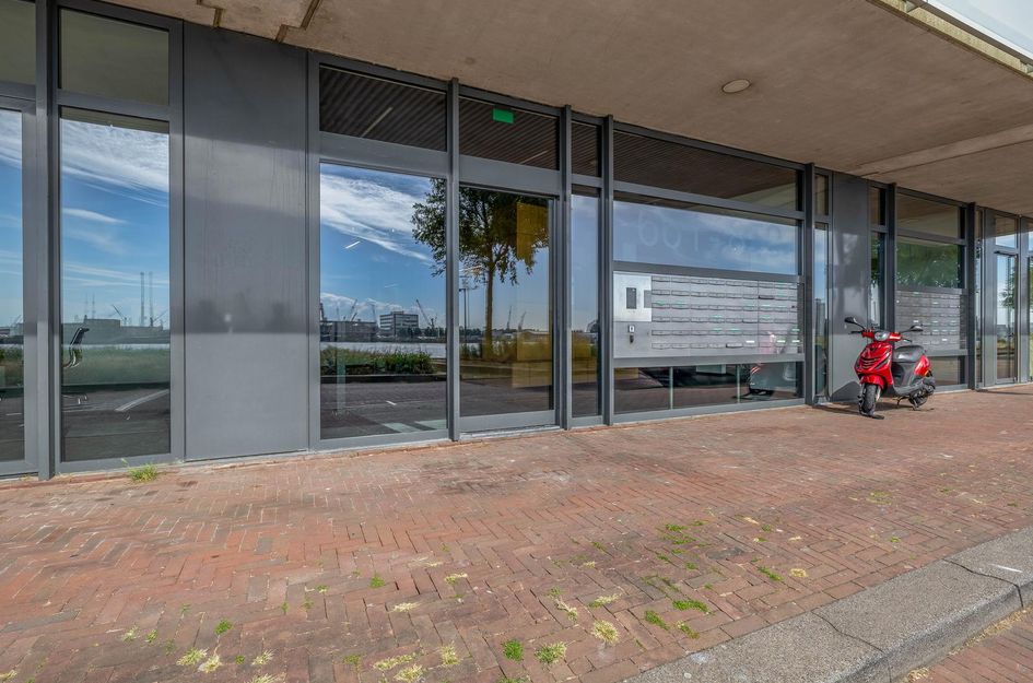 Lloydkade 701