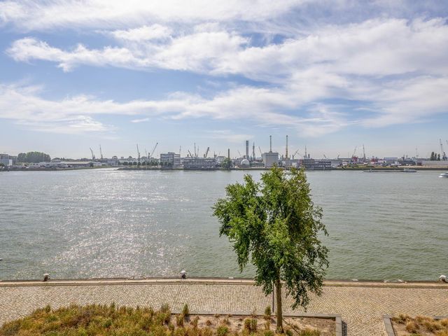 Lloydkade 701, Rotterdam