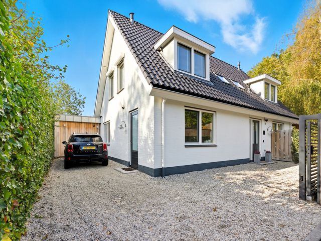 W.B. van der Veldenstraat 6, Alblasserdam