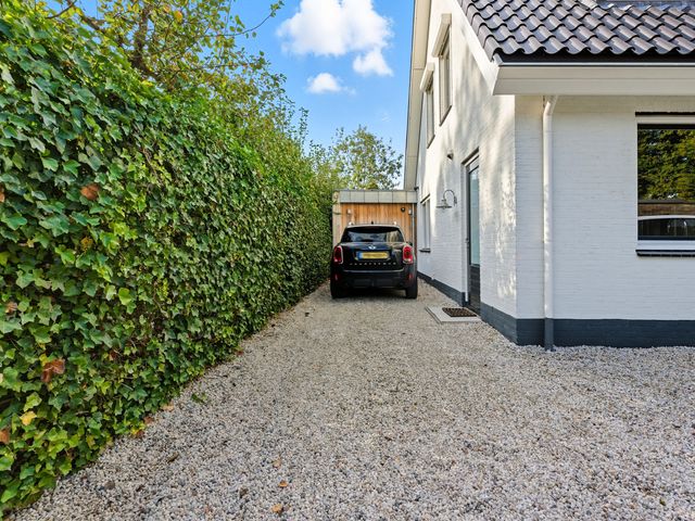 W.B. van der Veldenstraat 6, Alblasserdam