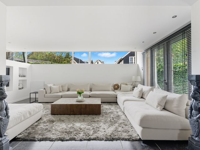 W.B. van der Veldenstraat 6, Alblasserdam