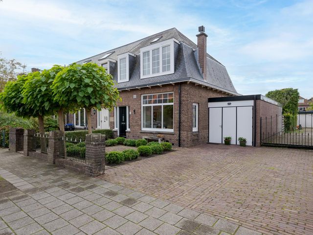 Wijngaardenlaan 79, Voorschoten