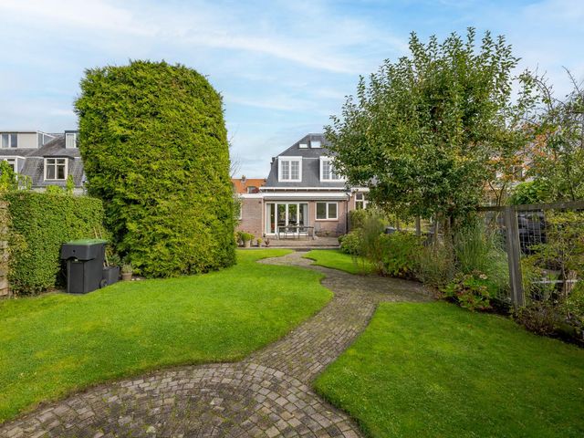 Wijngaardenlaan 79, Voorschoten