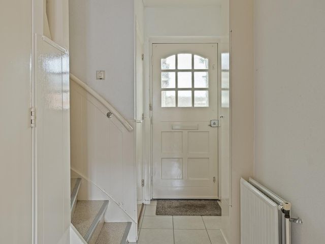 Vijverstraat 4, Halsteren