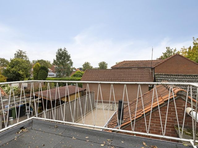 Vijverstraat 4, Halsteren