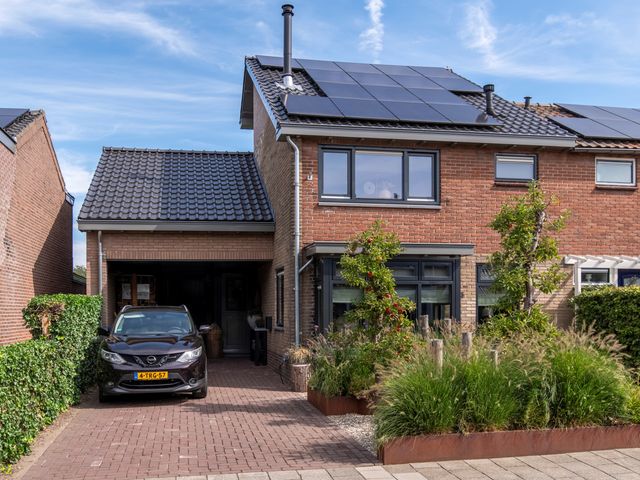 Cederlaan 13, Veenendaal