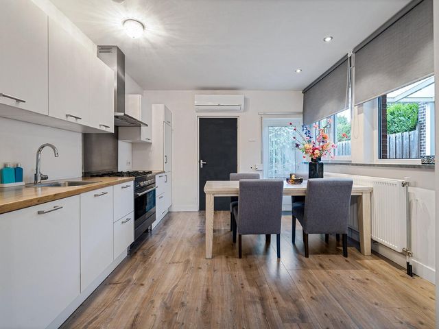 Van Itersonstraat 28, Geleen