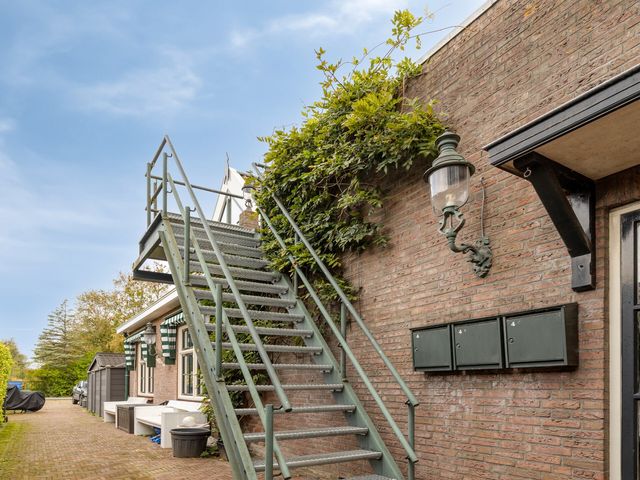 Lagedijk 4B, Spaarndam
