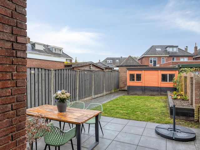 Beukstraat 1, Enschede