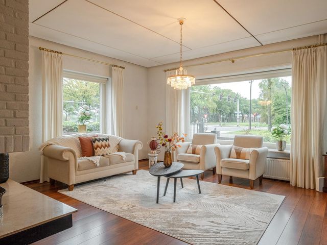 Gronausestraat 991, Enschede