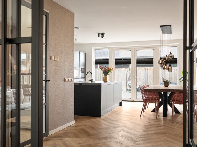 Eikenhout 14, Julianadorp