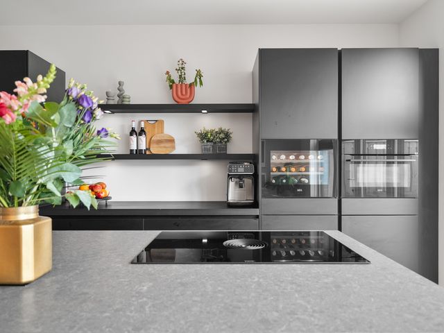 Eikenhout 14, Julianadorp