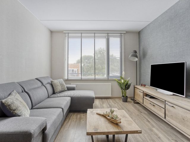 Van Ravesteyndreef 101, Barendrecht