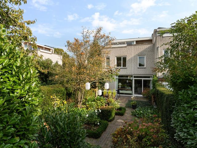 Lemsterland 18, Zoetermeer