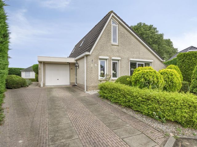 Bergeendstraat 6, Hengstdijk