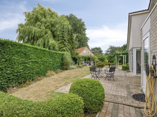 Bergeendstraat 6, Hengstdijk
