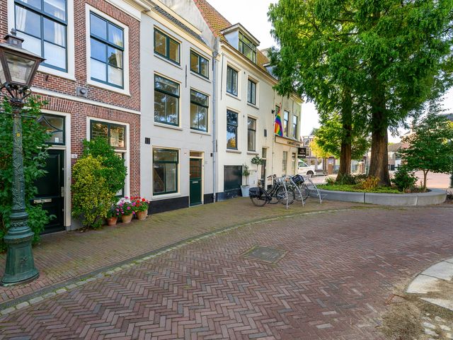 Volmolengracht 1, Leiden