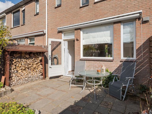 Koolmees 111, Ridderkerk
