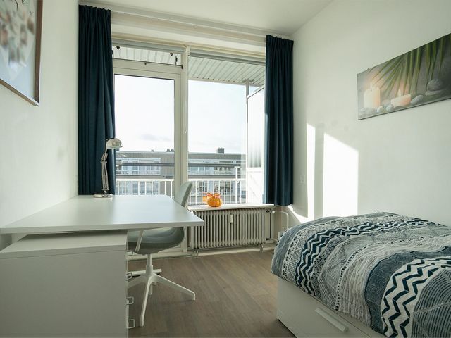 Parelmoerhorst 57, Den Haag