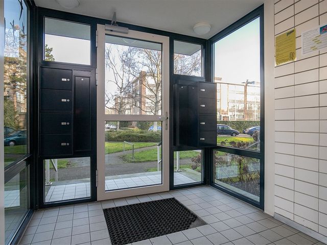 Parelmoerhorst 57, Den Haag