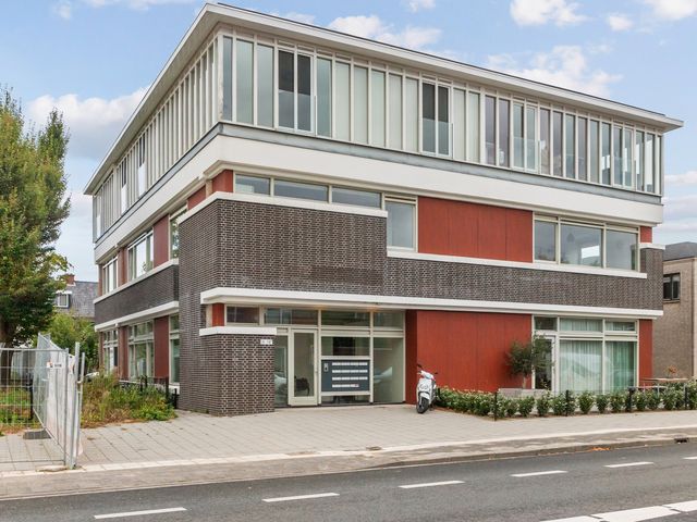 Uiverlaan 14E, Maassluis