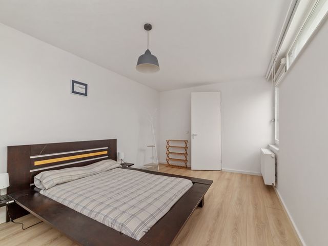 Uiverlaan 14E, Maassluis