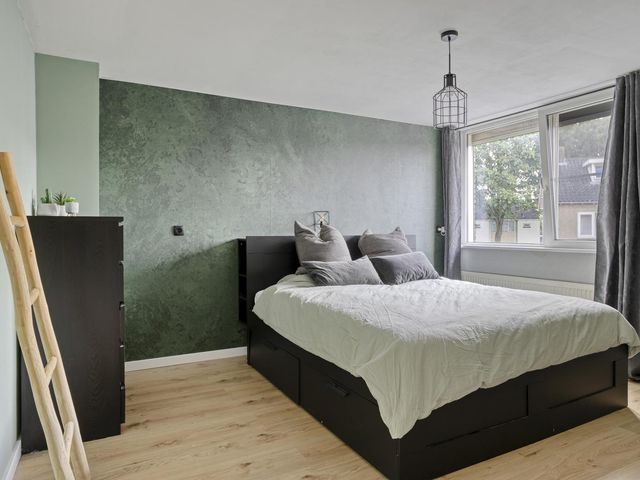 Slotlaan 42, Etten-Leur