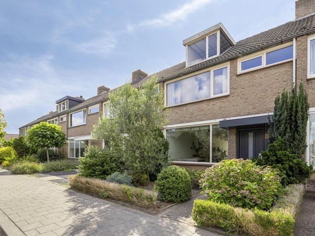 Slotlaan 42, Etten-Leur