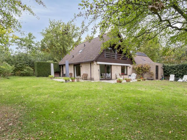 Acacialaan 4, Burgh-Haamstede