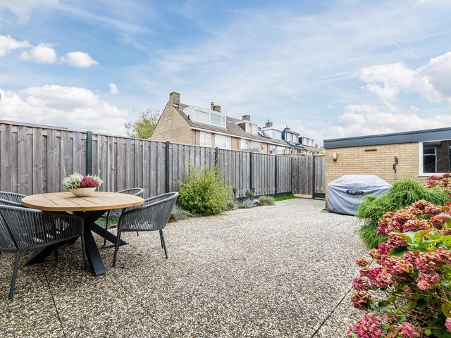 Grebbestraat 15, Oud-Beijerland
