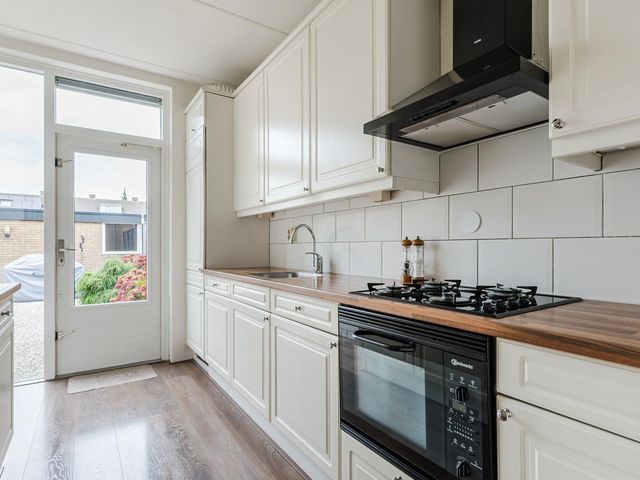 Grebbestraat 15, Oud-Beijerland