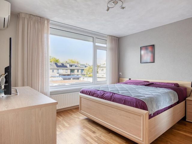 Multatulilaan 11, Roosendaal