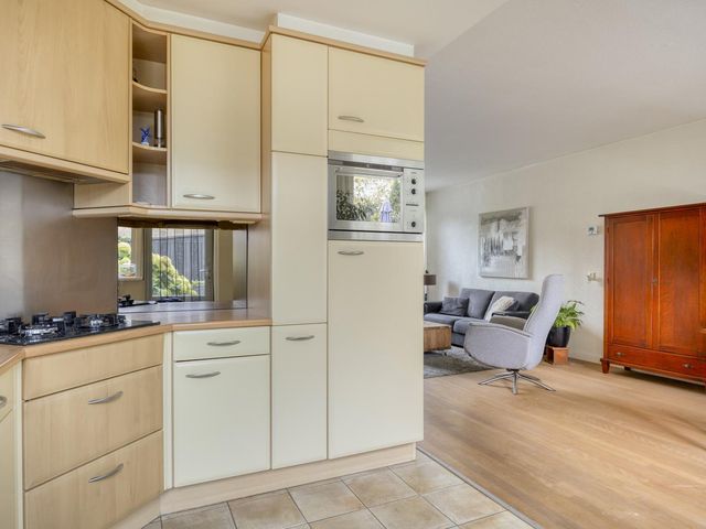 Elisadonk 263, Roosendaal