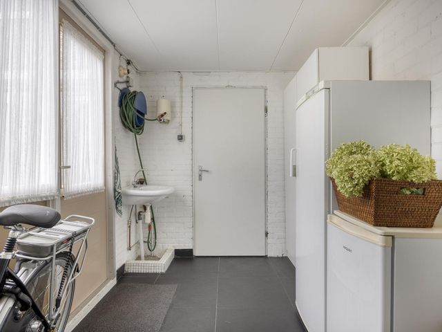 Elisadonk 263, Roosendaal