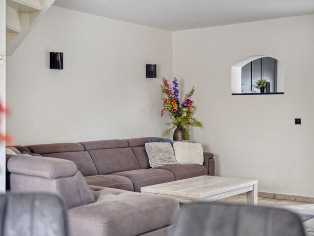 Margriet 27, Udenhout