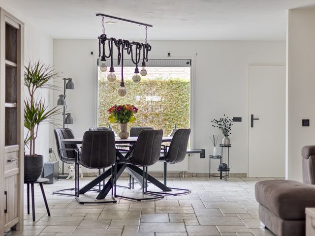 Margriet 27, Udenhout