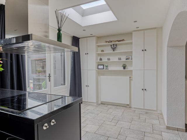 Margriet 27, Udenhout