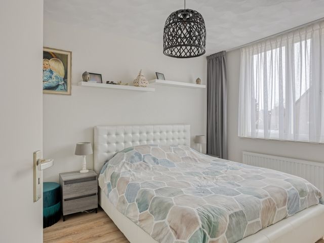 Margriet 27, Udenhout