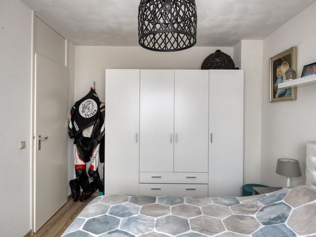 Margriet 27, Udenhout