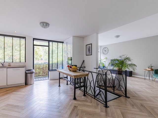 Koxhorn 27 1, Amsterdam