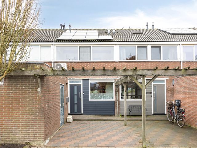 Middelzand 3106, Julianadorp