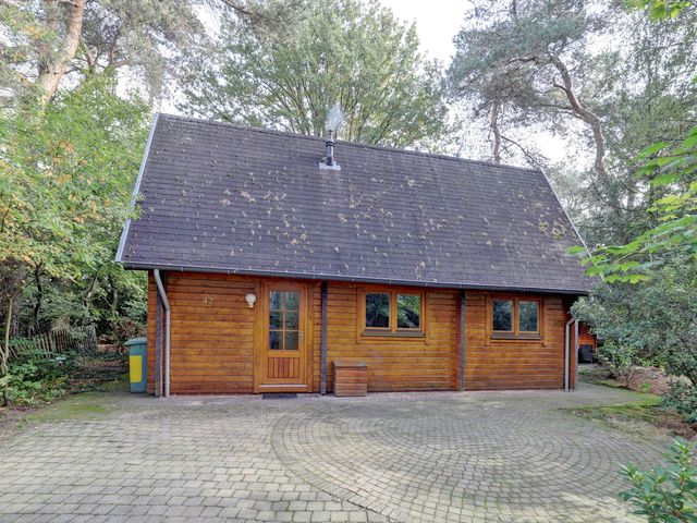 Steenoven 12B42, Meijel