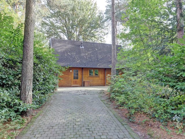 Steenoven 12B42, Meijel